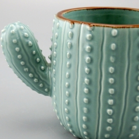zielony producent ceramicznych kaktusów