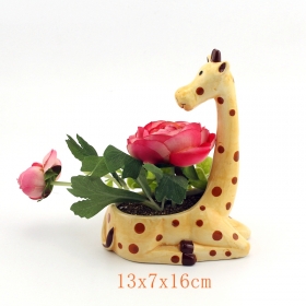 plantator żyrafek ceramicznych z jedwabnymi kwiatami